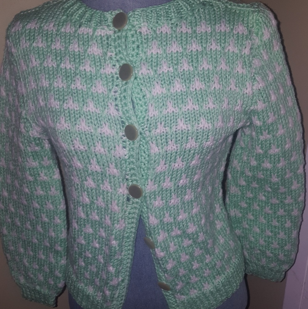 Knit SWEATER